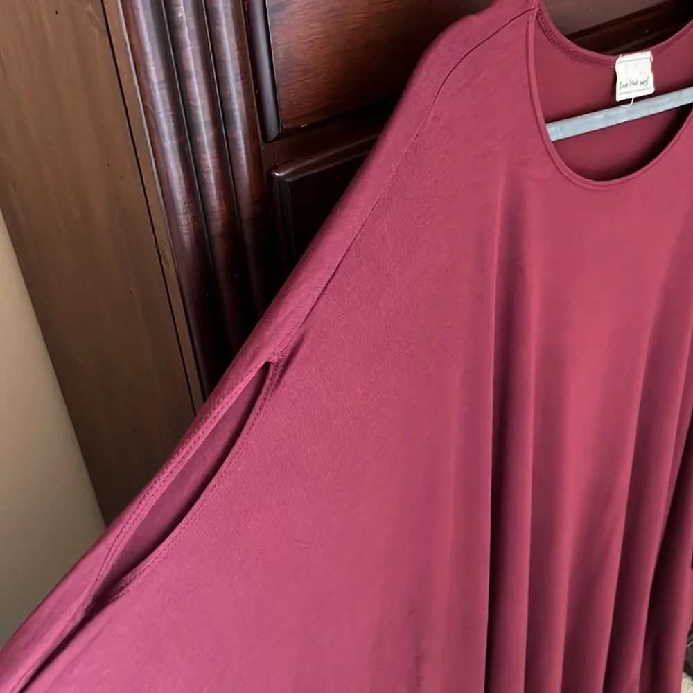 Three Bird Nest Burgundy Wren Tunic NWT - Picture 8 of 8